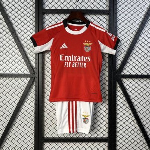 25/26 enfants Benfica Taille de la maison: 16-28